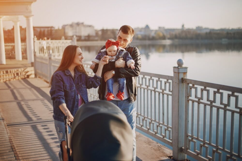 10 Gen X Parenting Styles That Millennials Are Rejecting