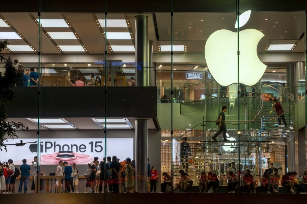 Apple Layoffs Affect 100 Employees, Apple News, Apple Books