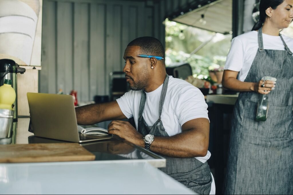 Here’s How Small Businesses Can Use AI to Drive Significant Growth