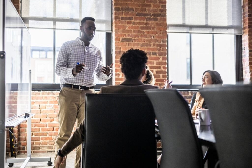 4 Strategies Successful CEOs Use to Navigate Change and Uncertainty